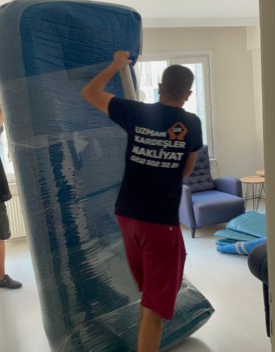 Evden Eve taşımacılık şirketi paketleme ve ambalajlama hizmeti.